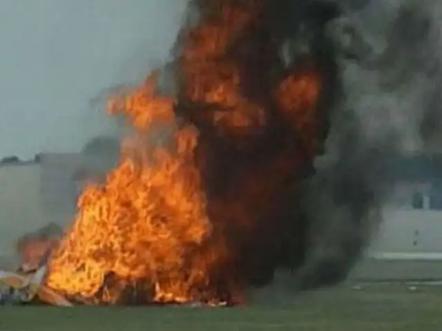 Terrible muerte de piloto y acróbata durante exhibición aérea captada en video