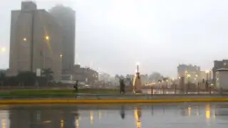Temperatura en Lima bajó a menos de 14 grados y llegó al 100% de humedad