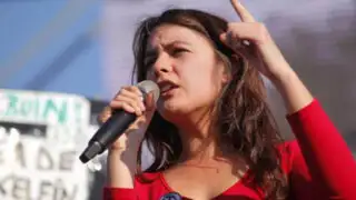 Camila Vallejo “Chile necesita una constitución redactada por el pueblo”