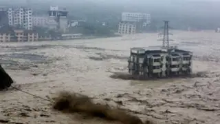China: Decenas de muertos y medio millón de afectados por inundaciones