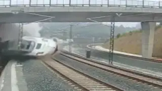 VIDEO: impactante descarrilamiento de tren que dejó 80 muertos en España