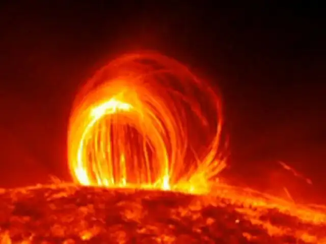Misterioso "tsunami solar" revelaría más detalles del campo magnético del sol