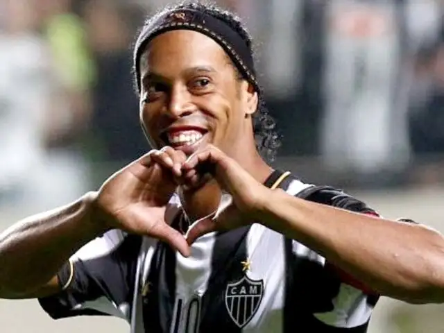 Ronaldinho se inmortalizó tras conquistar los trofeos más importantes del mundo
