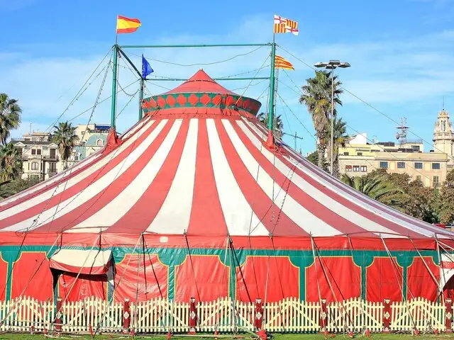 Circo Enemigo: magia y diversión por Fiestas Patrias