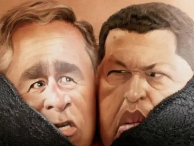 George W. Bush y Hugo Chávez juntos en un sostén ‘push up’