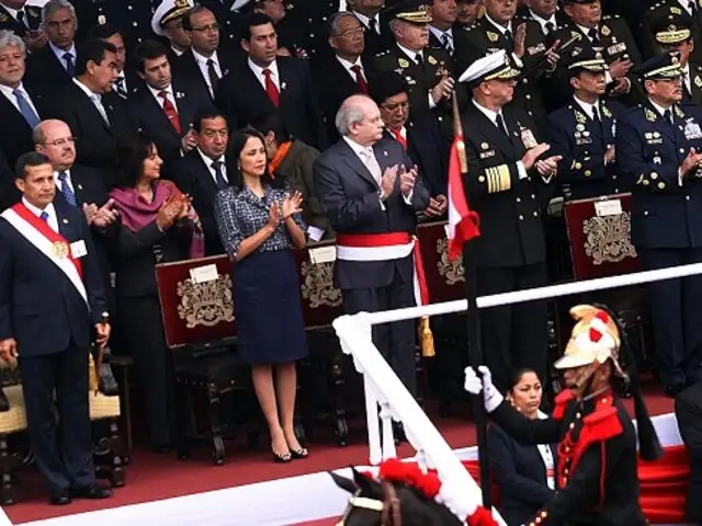 Alejandro Toledo o Alan García acompañarían a Humala durante desfile militar