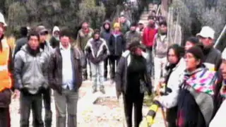 Pobladores bloquean acceso a centro minero de Casapalca