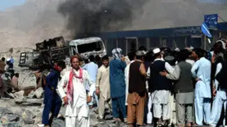 Afganistán: emboscada talibán a convoy policial deja  más de 90 muertos