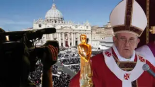 Papa recibió premio "Martín Fierro" por conducir programa de televisión