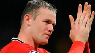 El delantero inglés Wayne Rooney quiere irse del Manchester United