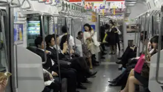 VIDEO: impresionantes imágenes de un rayo que impacta al tren eléctrico de Tokio