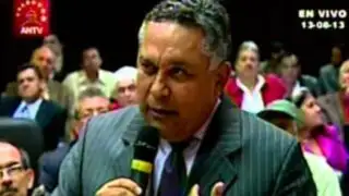 Parlamentario chavista lanza insultos homofóbicos contra Henrique Capriles