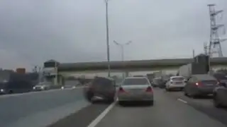 VIDEO: cámara de auto graba un impactante accidente vehicular en Rusia