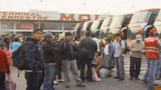 Pasajeros varados en terminal de Yerbateros por protesta de cafetaleros