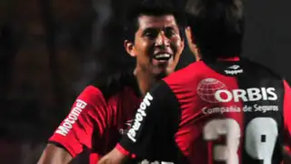 Rinaldo Cruzado anotó un golazo en la victoria del Newell's ante Gimnasia