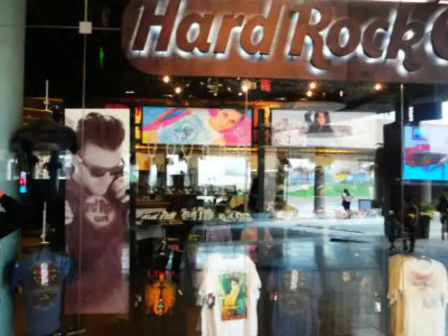 Surco: Clausuran Hard Rock Café por presunta discriminación sexual
