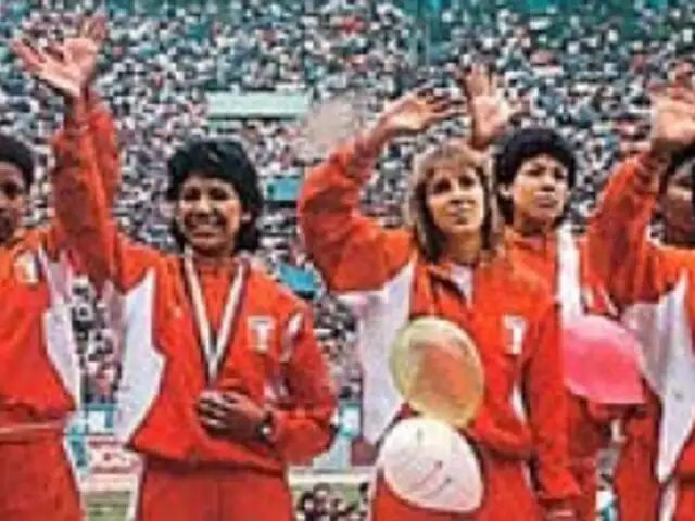 Llegada de las olímpicas: arribo de la Selección Peruana de Vóley de 1988