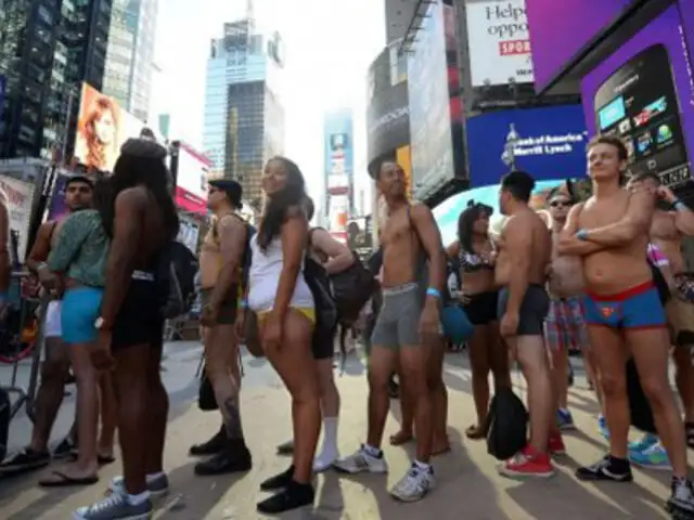 Nueva York se desnuda para celebrar el Día de la Ropa Interior