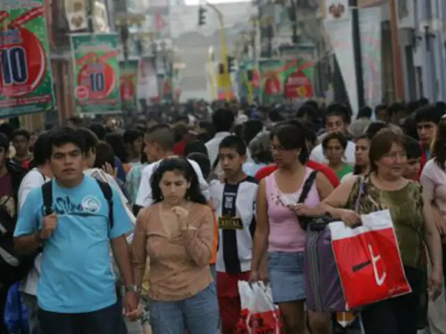 Estudio revela que el 57 % de los peruanos pertenece a la clase media
