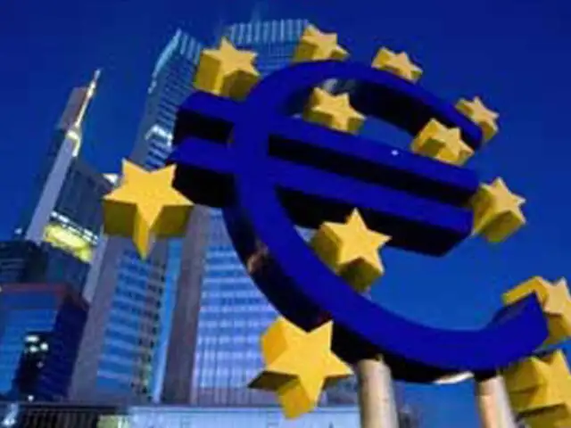 Economía de la Eurozona crece 0,3% tras superar su peor recesión