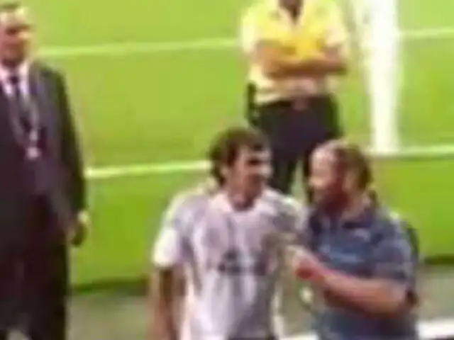 Raúl se despidió del Santiago Bernabéu cantando con los hinchas del Real Madrid