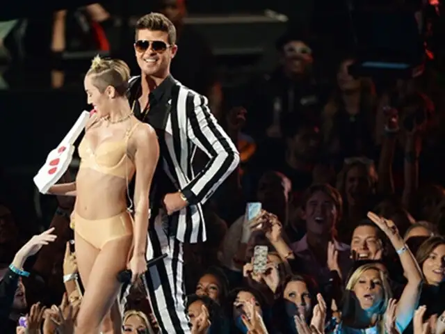 FOTOS: ‘Memes’ de Miley Cirus en los MTV VMAs invaden redes sociales