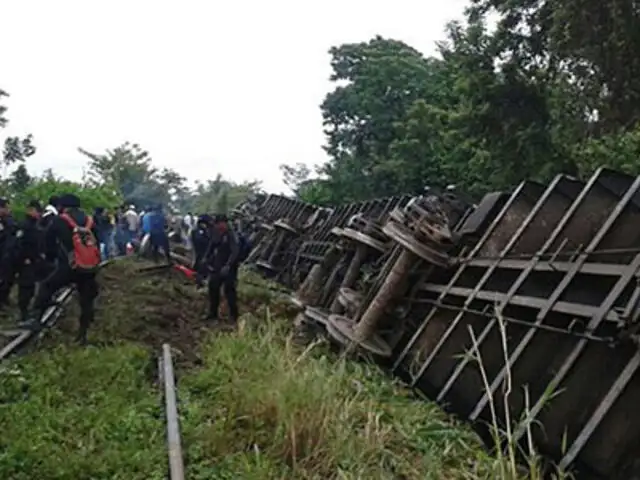 México: al menos 6 inmigrantes mueren tras descarrilamiento de tren 'La Bestia'