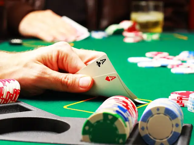 Los mejores consejos para crear una buena estrategia de póker
