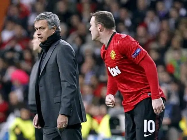 Mourinho le da 48 horas a Rooney para que decida si ficha por el Chelsea