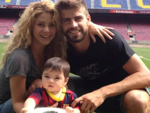 Piqué posó junto a Shakira y su hijo Milan mostrando la Supercopa de España