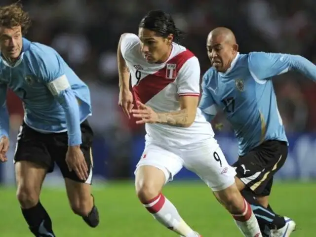 Falsificación de entradas  para el Perú-Uruguay será sancionada con cárcel