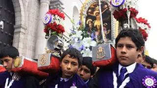 Procesión Infantil del Señor de los Milagros recorrió calles del Centro de Lima