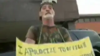 EEUU: condenan a hombre a llevar cartel con frase “Soy un idiota”