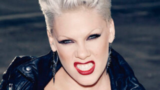 Billboards nombró ‘Mujer del Año 2013’ a polémica cantante Pink