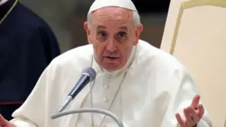 Papa Francisco pide solución diplomática para conflicto sirio