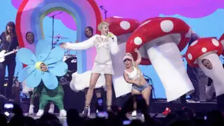Nueva polémica de Miley Cyrus: cantante brinda show musical en transparencia