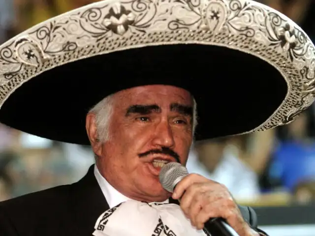 Hallan cadáver de una mujer en casa del cantante mexicano Vicente Fernández