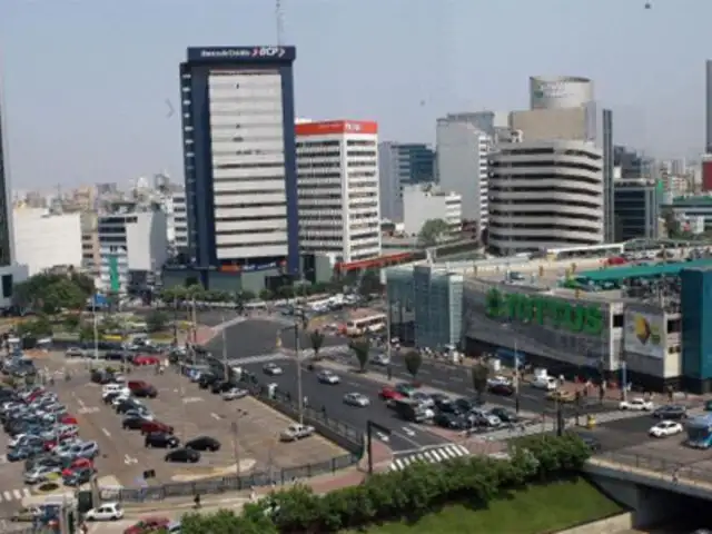 Alerta por amenaza de bomba en centro empresarial de San Isidro