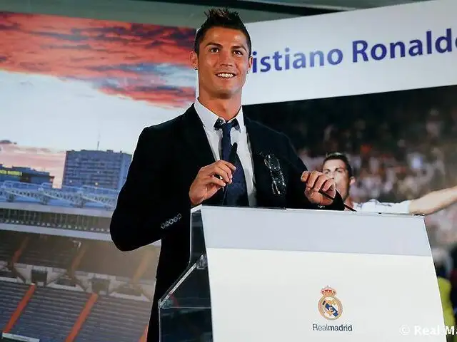 Cristiano Ronaldo supervisa construcción de su museo en la ciudad de Madeira