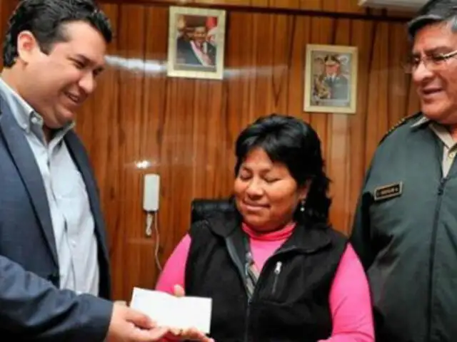 Ministerio del Interior premió con 20 mil soles a mujer que halló a bebé perdida
