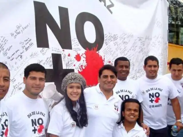 Cientos de personas participaron en campaña ‘No + violencia’ para buscar la paz