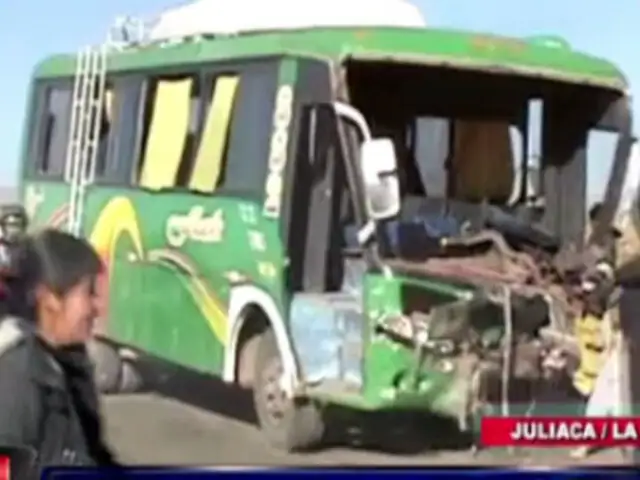 Juliaca: 17 personas muertas dejó un triple choque de vehículos en la vía Huancané