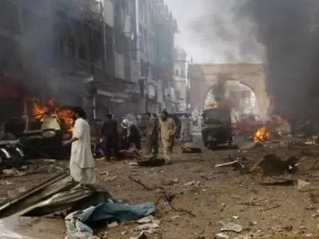 Nuevo atentado en Pakistán: coche bomba deja 38 muertos y 76 heridos
