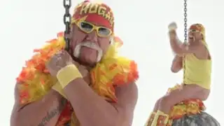 Legendario Hulk Hogan parodió a Miley Cyrus en su video "Wrecking ball"