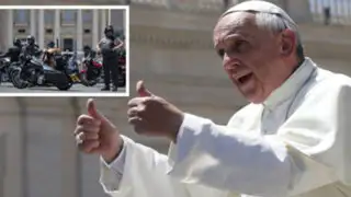 Papa Francisco dona una de sus motos Harley Davidson a un comedor de Cáritas