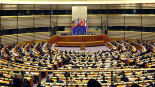 Comisión del Parlamento Europeo aprobó eliminar visado corto para peruanos