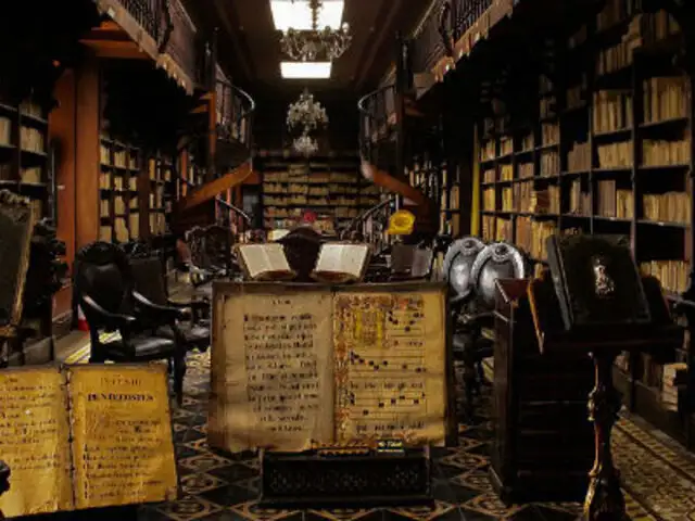 Convento de San Francisco: libros del siglo XV y documentos históricos del catolicismo