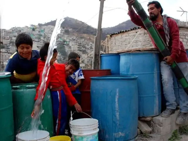 Pobladores de Ica no cuentan con agua potable desde hace cuatro días