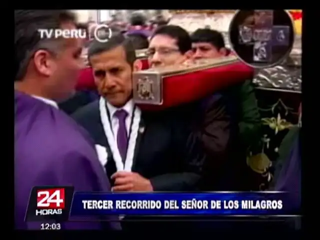 Presidente Ollanta Humala cargó andas del 'Señor de los Milagros'