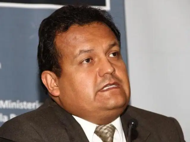 Congresista José Urquizo negó haberse reunido con ex recluso 'Brasil'